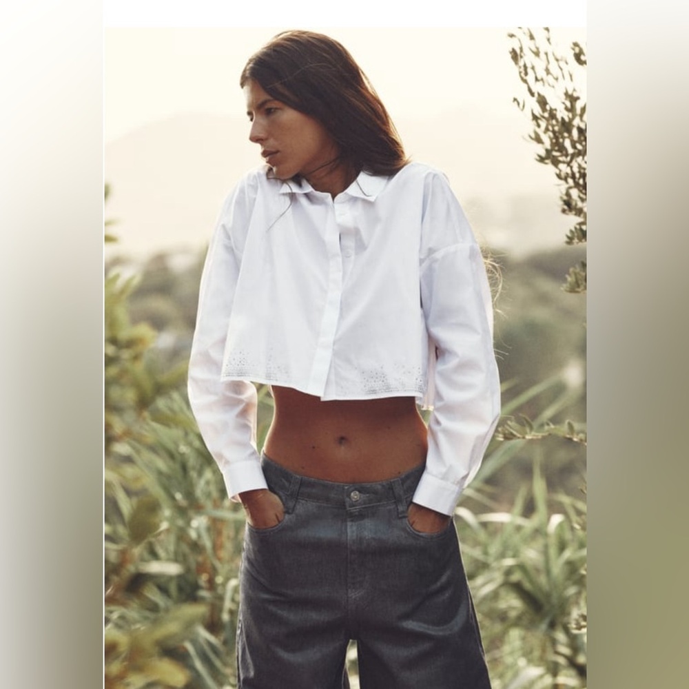 RHINEASTONE CROPPED SHIRT